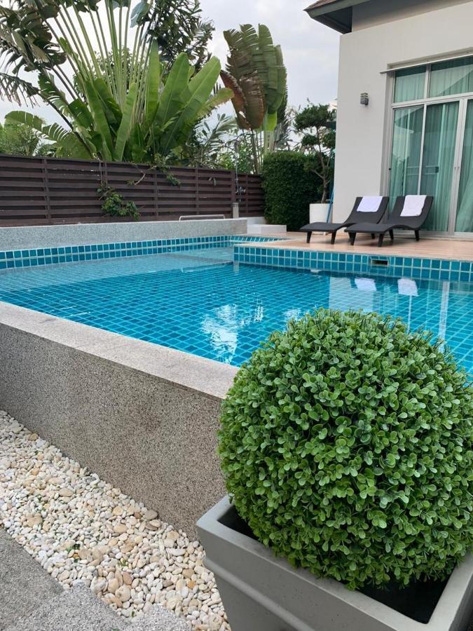 Holiday Pool Villa Na Jomtien Eksteriør billede